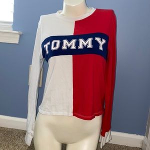 TOMMY HILFIGER long sleeve cropped top